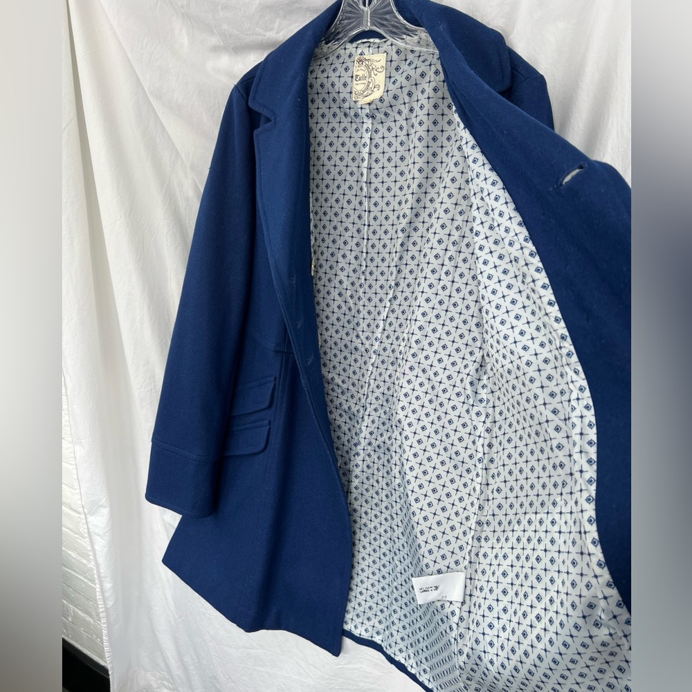Blue Wool Peacoat, lighter weight, Large Junior Girls - Picture 9 of 12